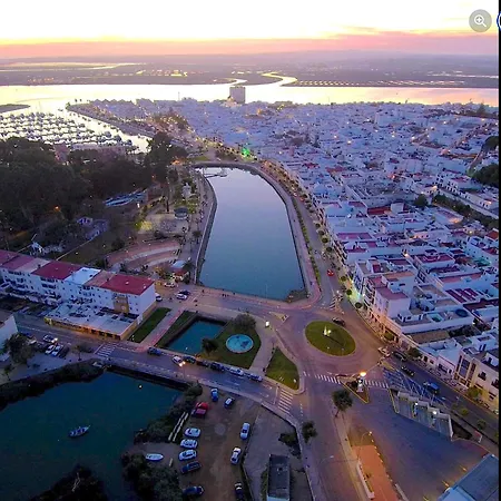Relax A 50 Metros Del Mar, Apartment Isla Canela
